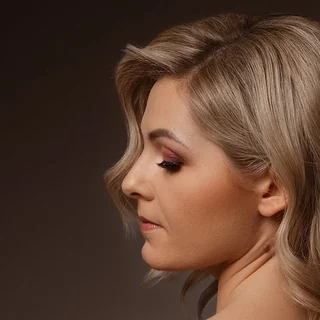 Klaudia Radziwołek — mentorka kobiet w kobiecości i macierzyństwie